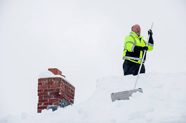 Defying the Elements: Unveiling the Best Waterproof Warm Work Gloves for Winter Warriors