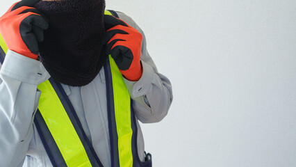 Embracing the Chill: Discovering Unrivaled Comfort in the Best Men's Work Gloves for Winter