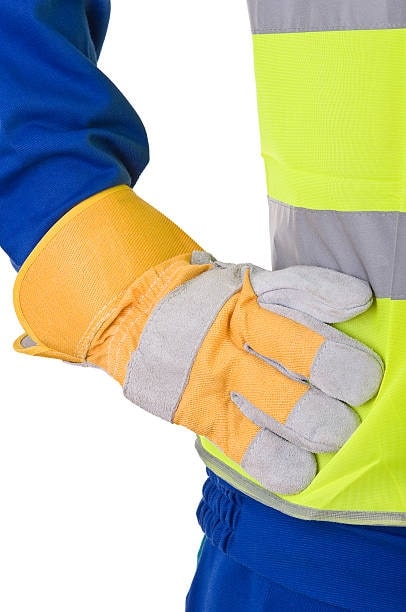 Exploring the Best Waterproof, Cold, Heat, and Cut Resistant Work Gloves, Including Flame and Oil Resistant Options