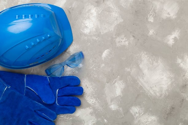 Shielding Your Hands: The Best Insulated Work Gloves for Electrical Testing and Beyond