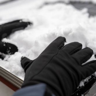Arctic Warriors: Unveiling the Best Men's Winter Work Gloves for Extreme Cold Conditions
