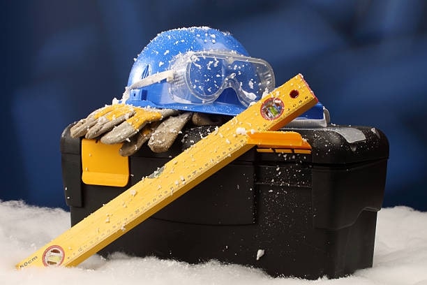 Defend Against the Chill: Choosing the Best Safety Winter Work Gloves for Ultimate Protection