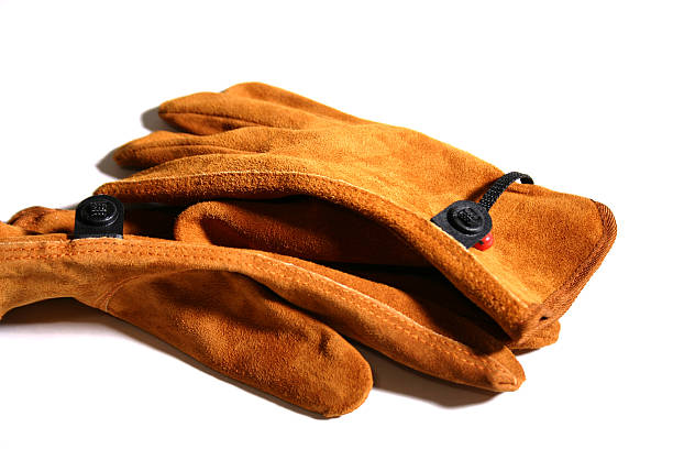 Elevating Comfort: Unveiling the Cozy Fusion of Sherpa-Lined Leather Work Gloves