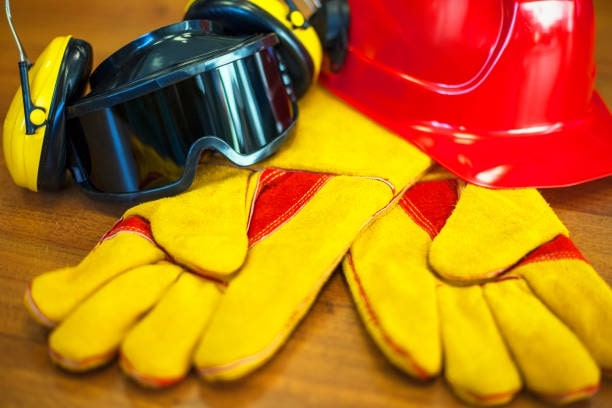 Embrace Warmth: Unveiling the Best Heated Work Gloves in Canada for Ultimate Comfort