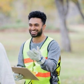 Hands Unleashed: Exploring the Best Fingerless Work Gloves in Canada for Women and Men