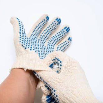 In Comfortable Defense: The Ultimate Guide to Cotton Work Gloves, From Lined to Knitted Options