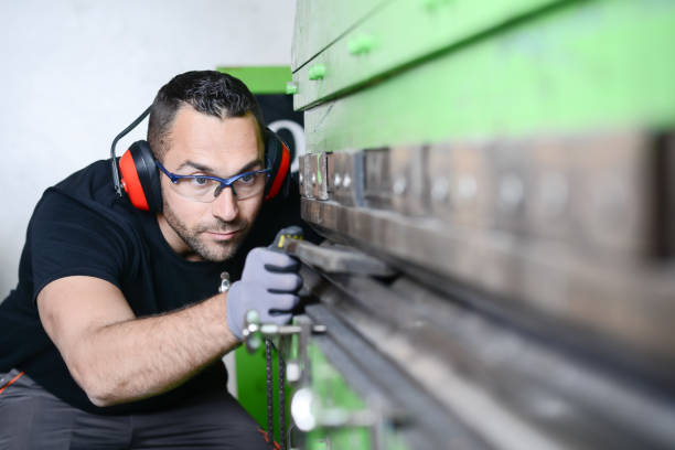 Mastering Precision and Protection: Unveiling the Best Work Gloves for Mechanics