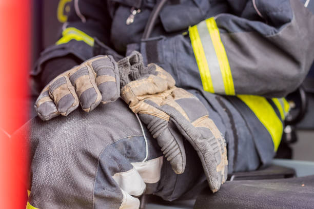 Material Considerations for Warm Work Gloves