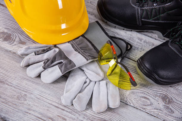 Milwaukee Heated Work Gloves Revolutionize Cold-Weather Protection