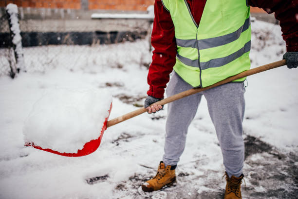 Navigating Winter with Helly Hansen Work Gloves