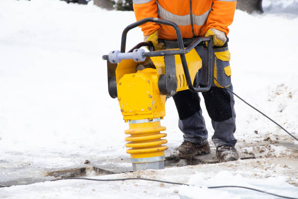 Revolutionizing Cold Work Environments: Exploring the Wonders of Men's Heated Work Gloves