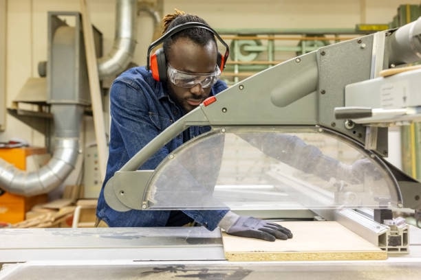 Sleek and Strong: Unraveling the Best Black Work Gloves, From Latex to Nitrile, Leather to Disposable