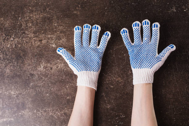 Unmatched Comfort: The Superiority of Lined Waterproof Work Gloves