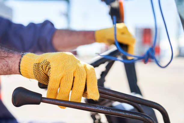 Unveiling Unmatched Precision: The Dynamics of Grip Gloves for Work