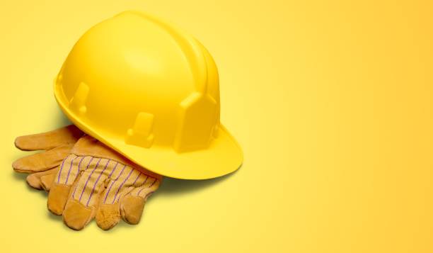 Unveiling a Vibrant World: Yellow Work Gloves in MapleStory's Protective Saga