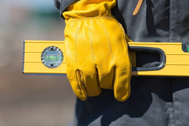 Unveiling the Best Waterproof Thermal Work Gloves in the UK, Exploring Thin and Freezer-Ready Options