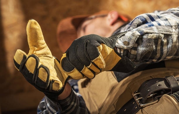 Warm Hands, Happy Work: Unveiling the Best Heated Work Gloves for Ultimate Comfort