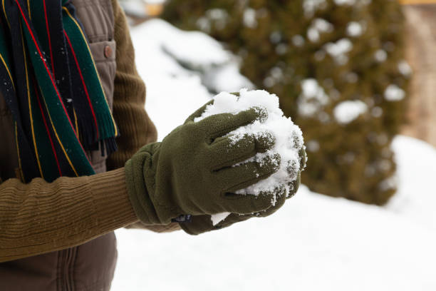 Warm Thin Work Gloves: What to Look For