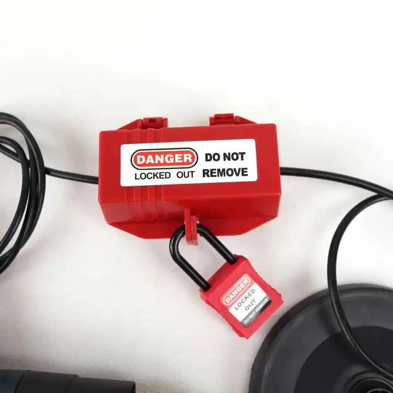 Electrical-Plug-Lockouts-BAN-D42-1